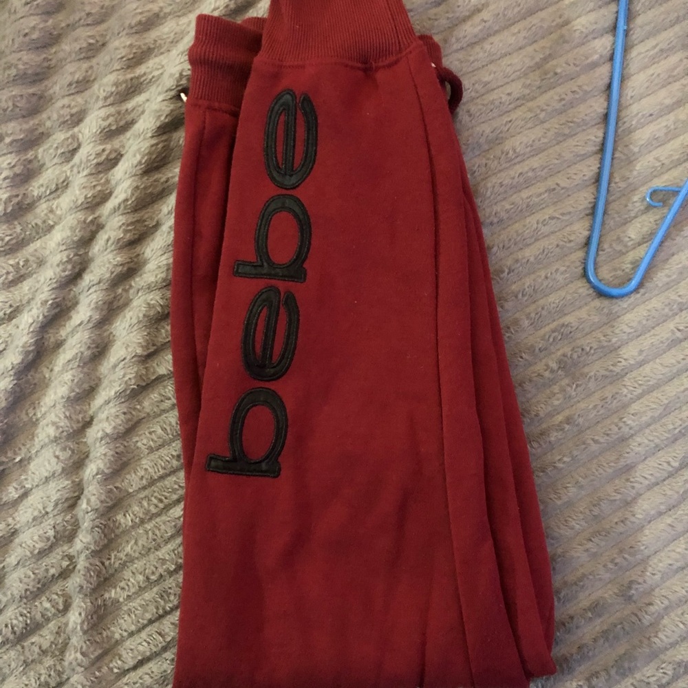 Medium maroon Bebe sweatpants.